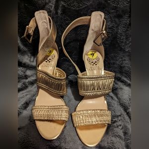 Heels NWOT
